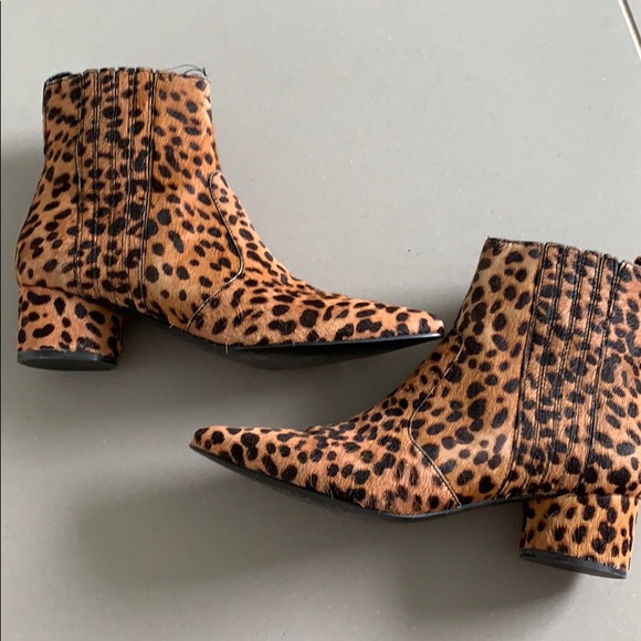 Kendall + Kylie leopard booties - Picture 6 of 7